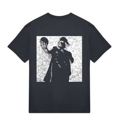 q iii T | Black